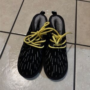 Kids Black and Yellow Shoes Ugg star wars boots